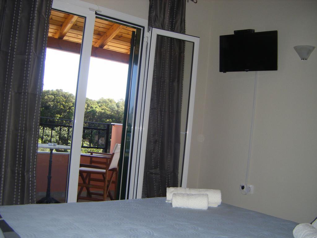 Paradise Apartments Палеокастрица Номер фото