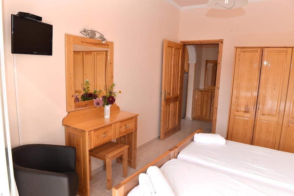 Paradise Apartments Палеокастрица Номер фото